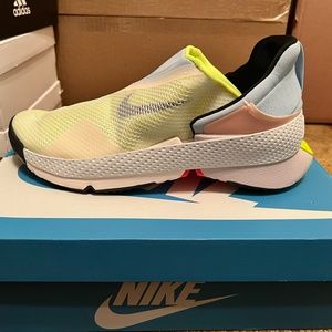 Nike Go Flyease